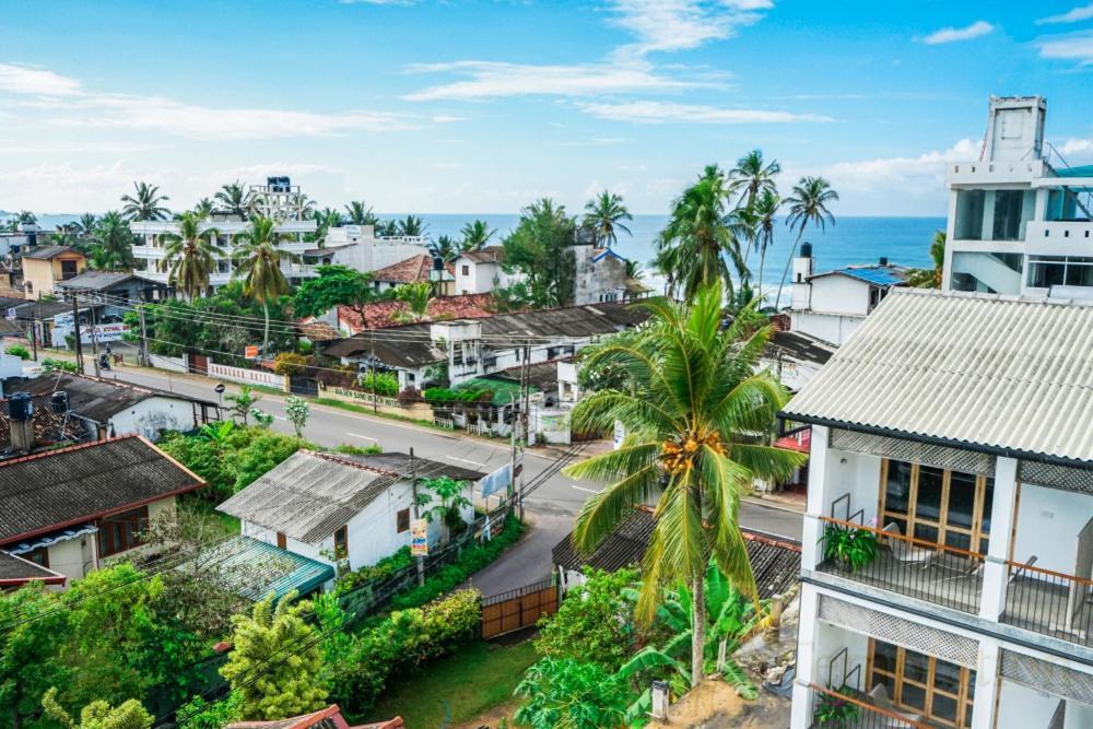 Temptation Hotel Hikkaduwa Buitenkant foto