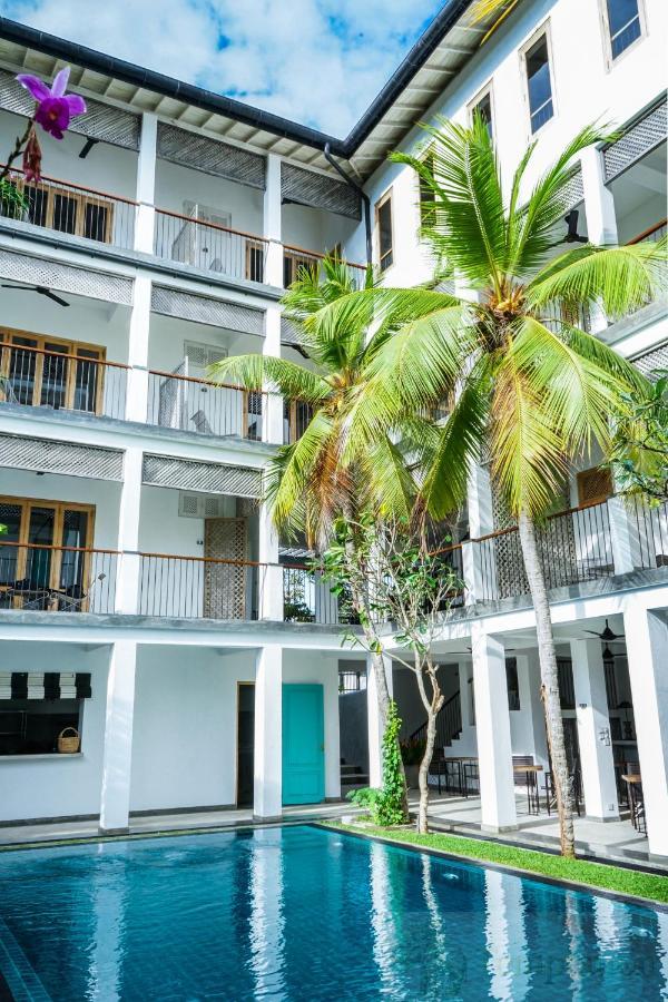Temptation Hotel Hikkaduwa Buitenkant foto